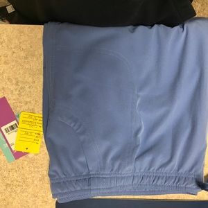 ceil blue med couture